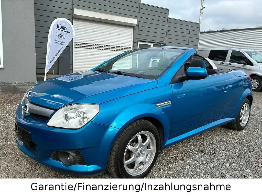 Gebraucht Opel Tigra Enjoy 90 PS (66 kW) 2005 Antigua Cabrio