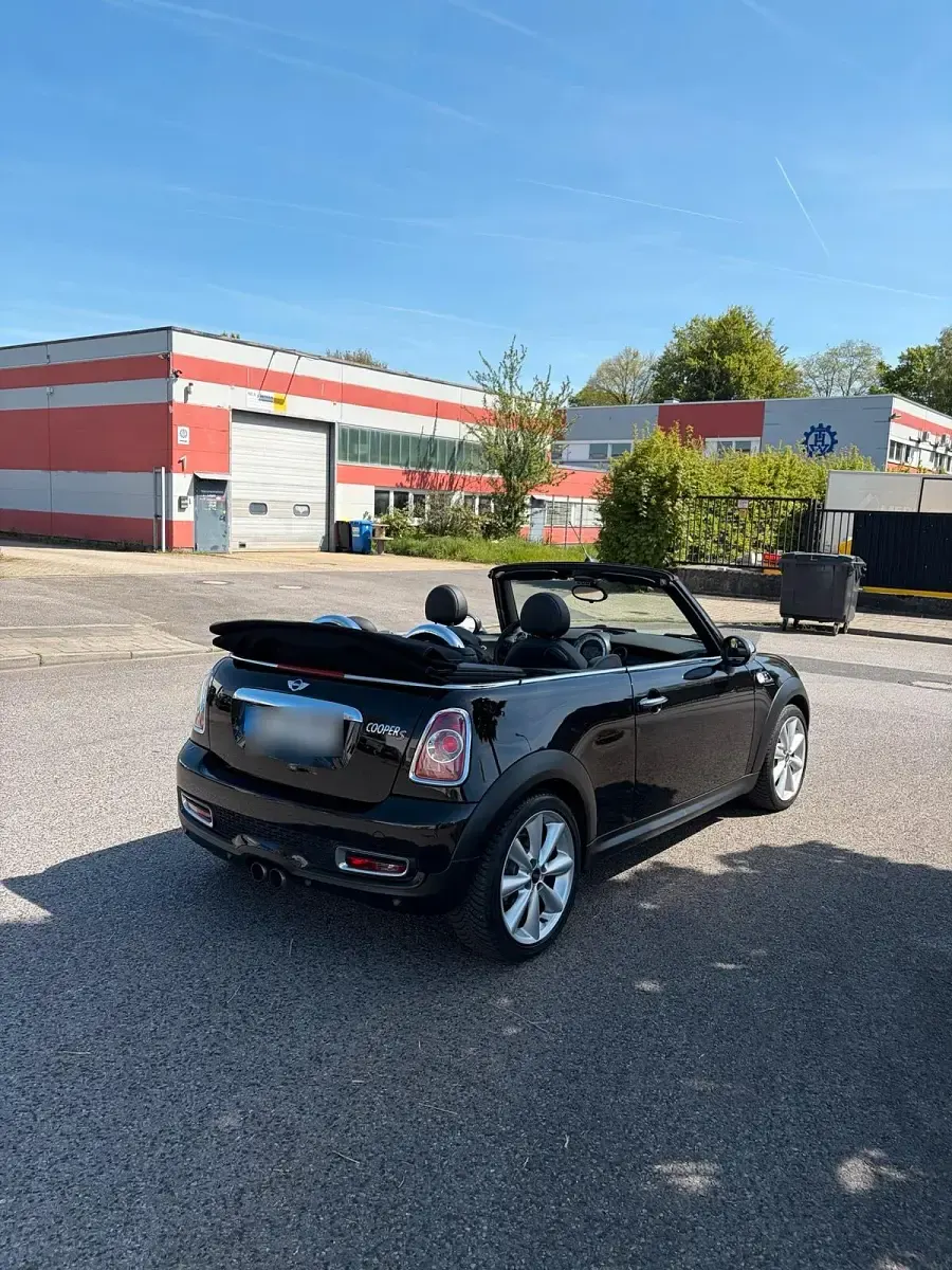 Gebraucht Mini Cooper S Cabriolet 184 PS (135 kW) 2011 Schwarz Cabrio