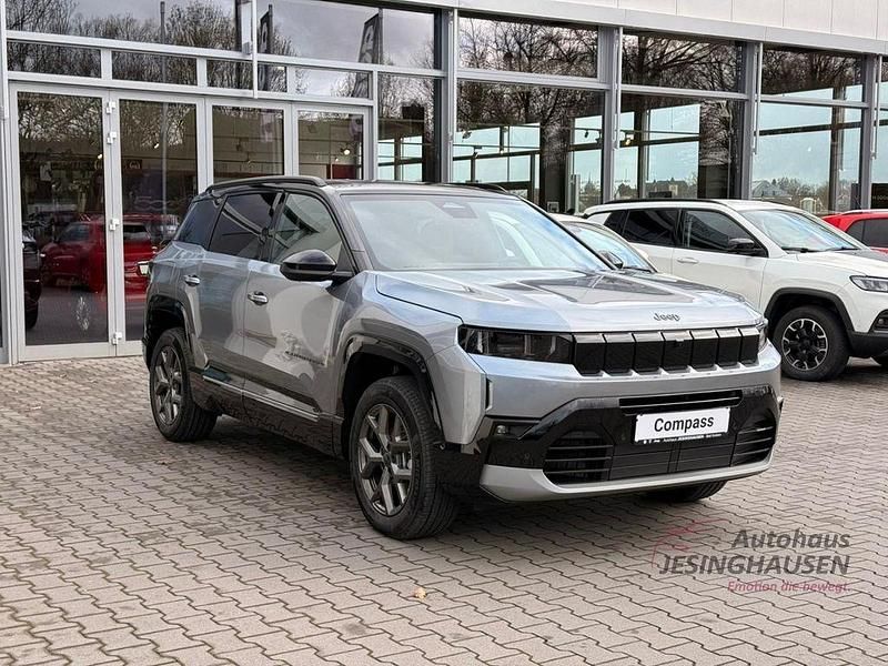Gebraucht Jeep Compass 145 PS (106 kW) 2026 Xnb, vr519/a) (grau SUV
