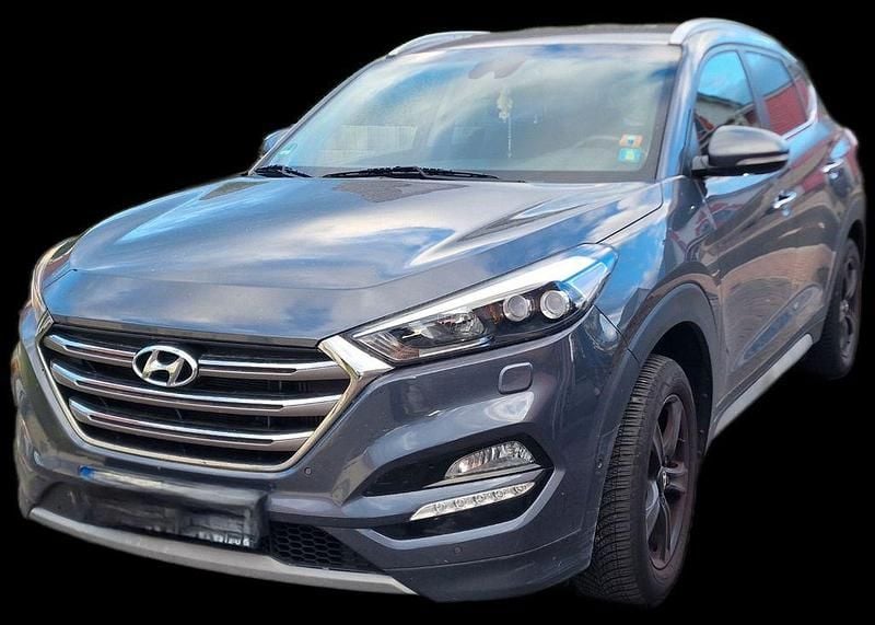 Grau Gebraucht 2017 Hyundai Tucson SUV | 15.000 € (Superpreis) - Bild 1/4