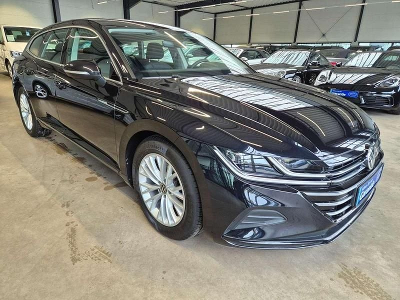 Gebraucht VW Arteon 167 PS (122 kW) 2022 Deep black Kombi