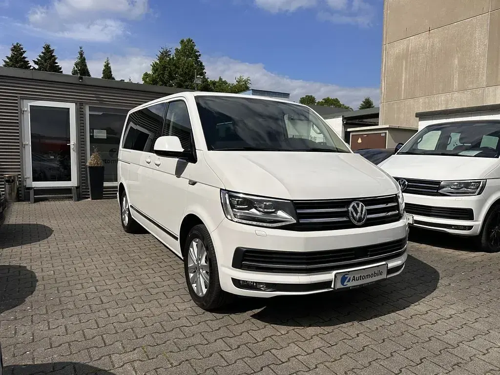 Gebraucht VW Multivan Highline 204 PS (150 kW) 2016 Candyweiã Van / Kleinbus
