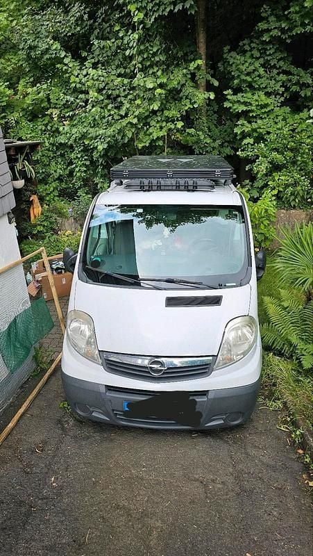 Weiß Gebraucht 2011 Opel Vivaro Van | 16.000 € - Bild 1/4