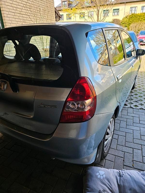 Gebraucht Honda Jazz 83 PS (61 kW) 2005 Blau Kleinwagen
