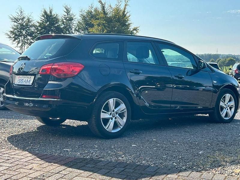 Gebraucht Opel Astra 110 PS (80 kW) 2013 Kombi