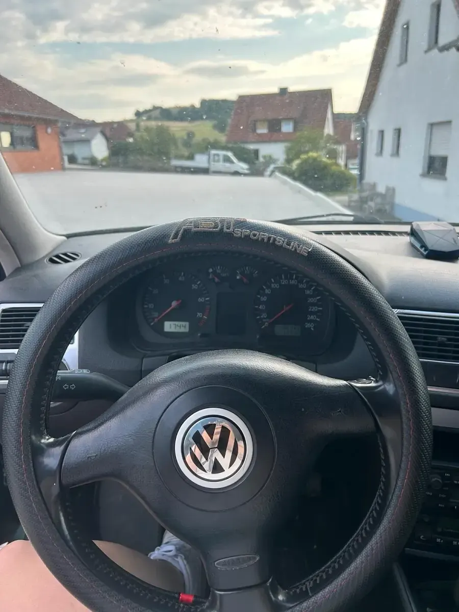 Gebraucht VW Golf IV Highline 105 PS (77 kW) 1999 Grün Kleinwagen