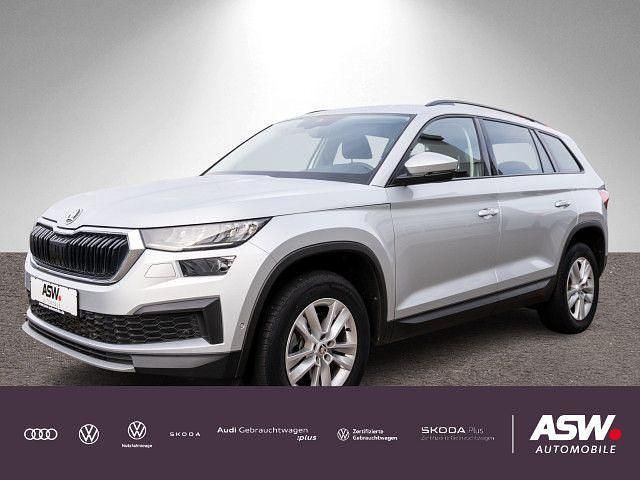 Brilliantsilber metallic Gebraucht 2022 Skoda Kodiaq Ambition SUV | 29.930 € (Fairer Preis) - Bild 1/4