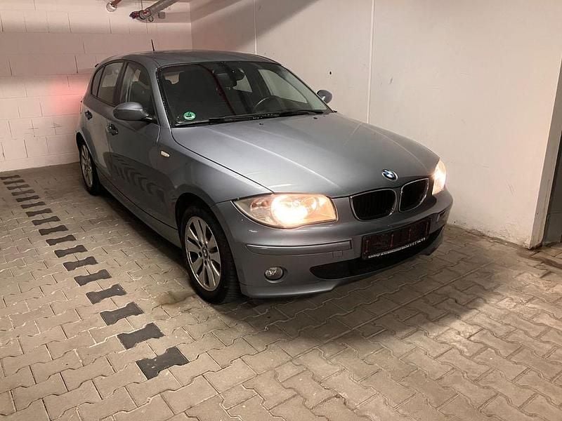 Gebraucht 2006 BMW 116 Sport Line Kleinwagen | 1.950 € (Guter Preis) - Bild 1/4