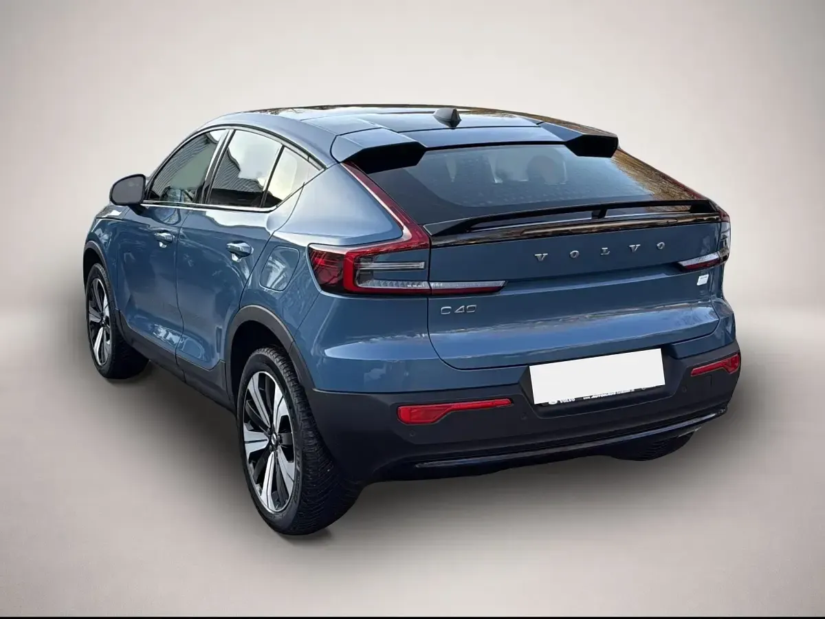 Gebraucht Volvo C40 Core 169 kW (231 PS) 2022 Blau SUV