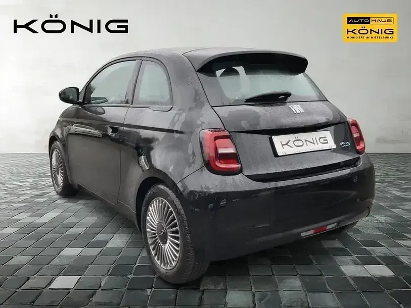 Gebraucht Fiat 500e Basis 42 kW (58 PS) 2023 Schwarz Kleinwagen