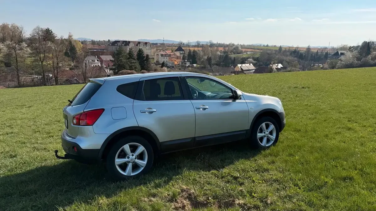 Gebraucht Nissan Qashqai 115 PS (84 kW) 2007 Silber SUV
