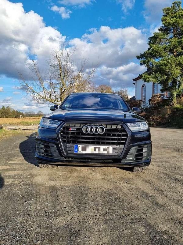 Gebraucht Audi SQ7 Ambiente 435 PS (319 kW) 2018 Schwarz SUV