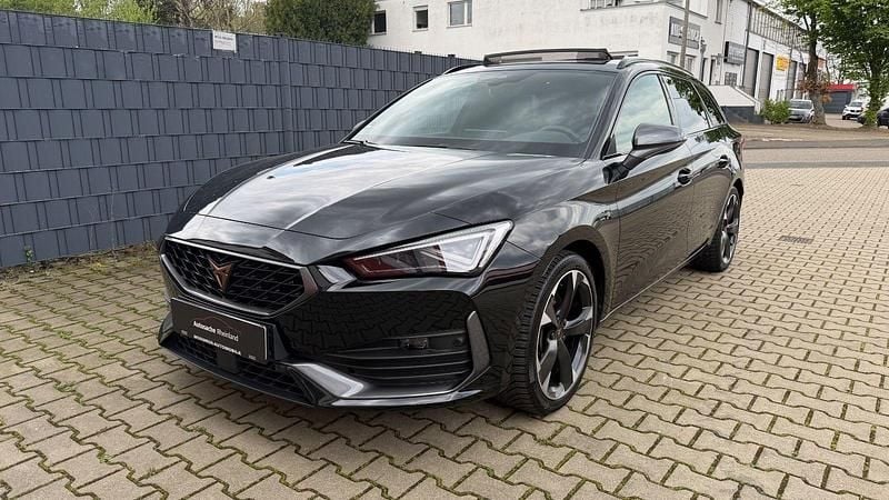 Second-hand Cupra Leon 190 CP (139 kW) 2023 Negru Break