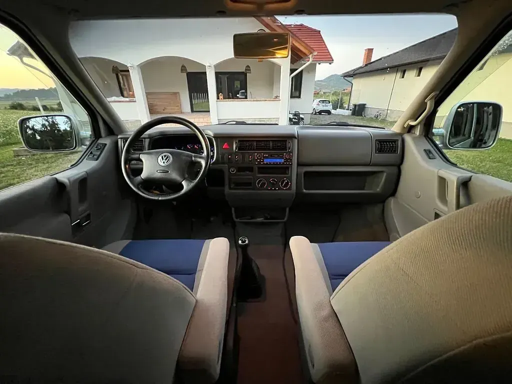 Gebraucht VW T4 102 PS (75 kW) 2000 Silber Van