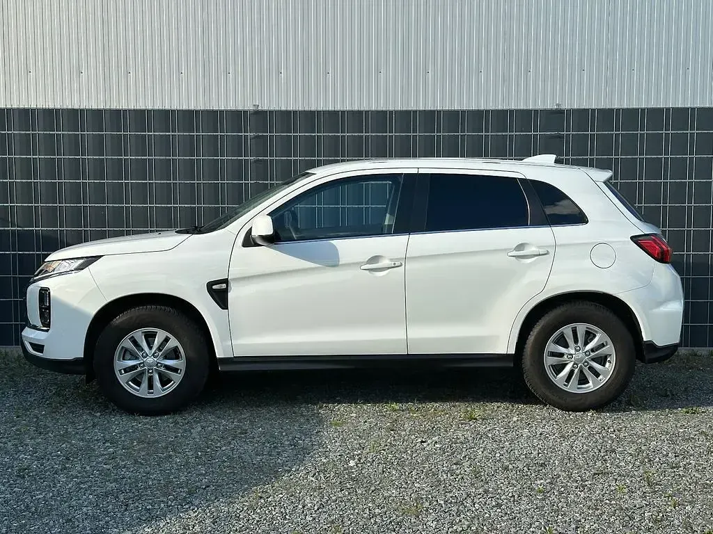 Gebraucht Mitsubishi ASX Edition 150 PS (110 kW) 2021 Weiß SUV