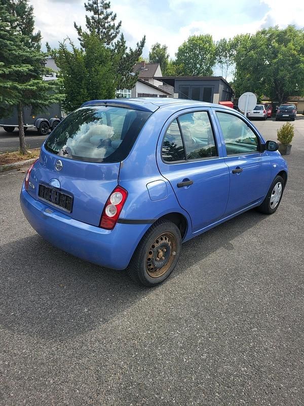 Gebraucht Nissan Micra 65 PS (47 kW) 2005 Blau Kleinwagen