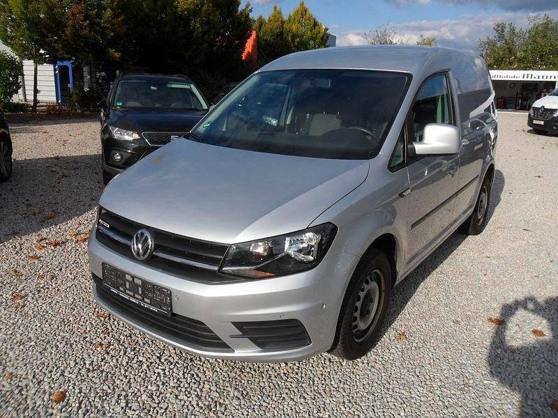 Silber Gebraucht 2018 VW Caddy Van / Kleinbus | 7.490 € (Guter Preis) - Bild 1/4