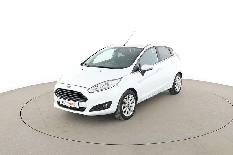 Gebraucht Ford Fiesta Titanium 2016 Weiß Limousine