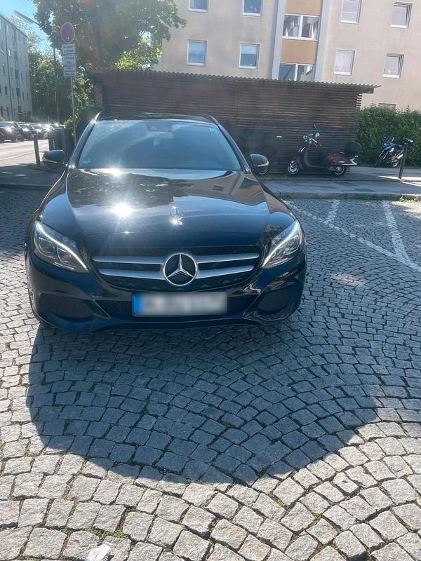 Gebraucht Mercedes C200 136 PS (100 kW) 2015 Schwarz Kombi