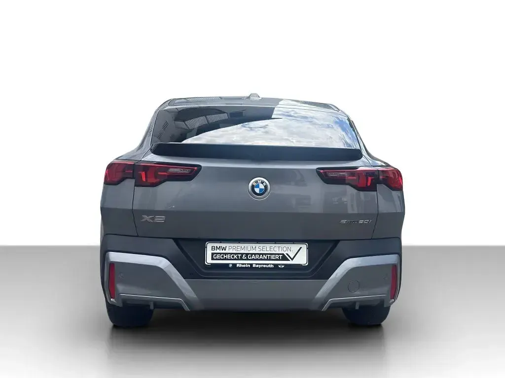 Gebraucht BMW X2 156 PS (114 kW) 2025 Grau SUV