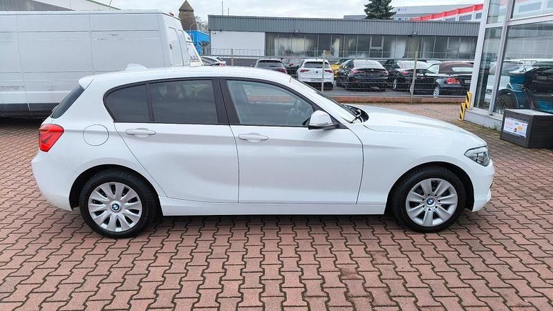 Gebraucht BMW 116 Advantage 109 PS (80 kW) 2015 Alpinweiss iii Kleinwagen
