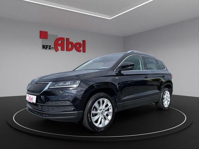 Schwarz Gebraucht 2022 Skoda Karoq Clever SUV | 24.690 € (Fairer Preis) - Bild 1/4