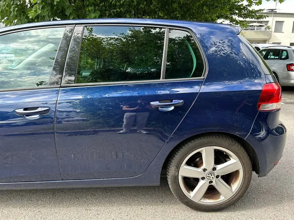 Gebraucht VW Golf VII Match 122 PS (89 kW) 2012 Blau Limousine
