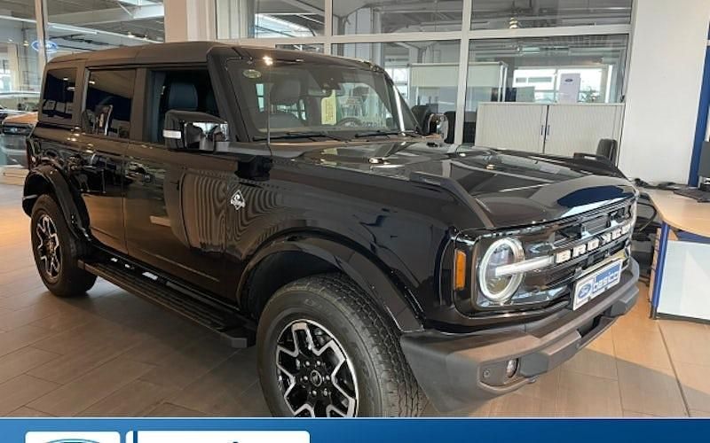 Absolute black metallic (schwarz) Neu 2025 Ford Bronco SUV | 69.800 € - Bild 1/4