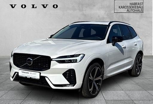 Gebraucht Volvo XC60 Plus 197 PS (144 kW) 2023 Weiß SUV