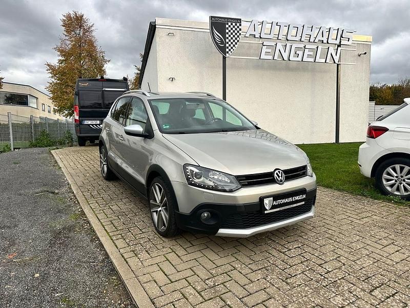 Beige Gebraucht 2014 VW Polo Cross Kleinwagen | 9.000 € (Fairer Preis) - Bild 1/4