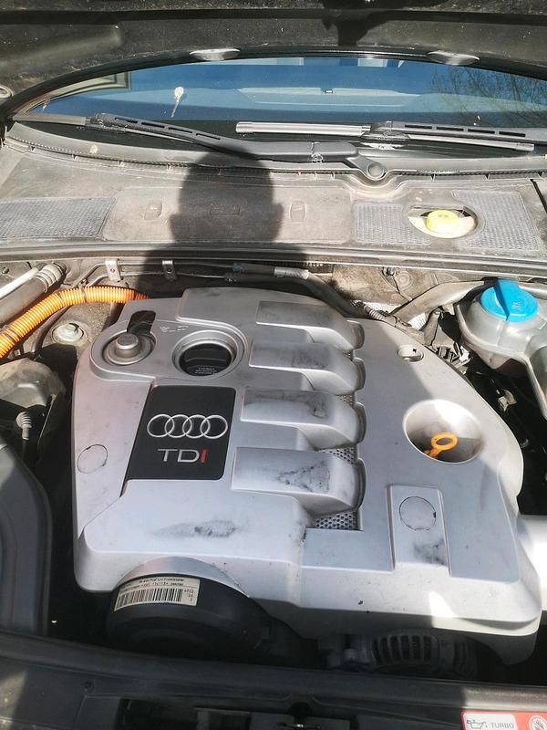 Gebraucht Audi A4 140 PS (102 kW) 2001 Schwarz Limousine