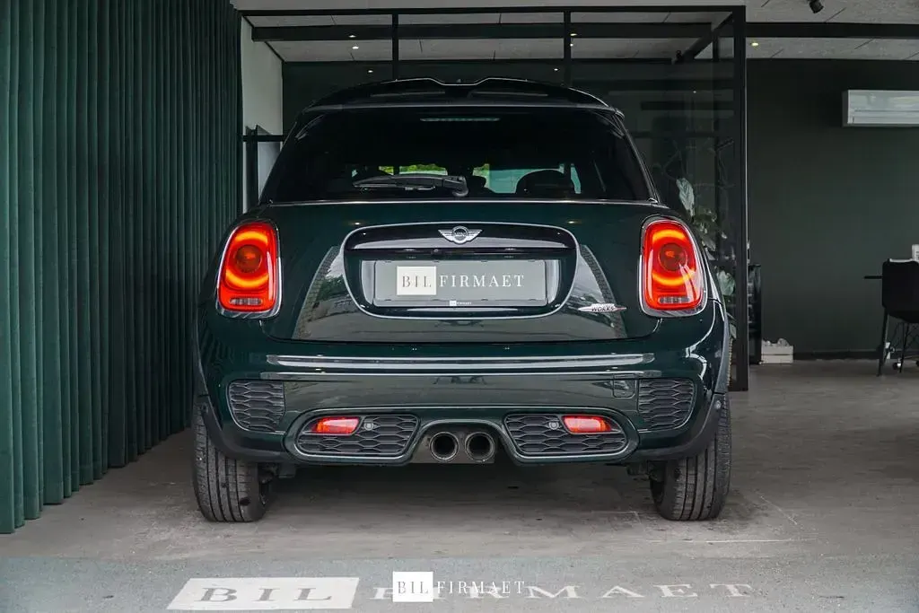 Gebraucht Mini John Cooper Works 231 PS (169 kW) 2016 Grün Kleinwagen