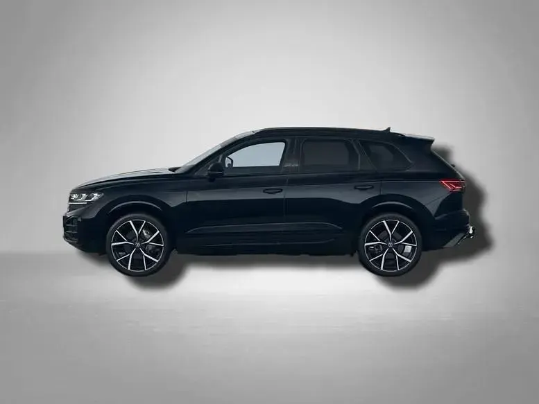 Neu VW Touareg R-line 286 PS (210 kW) 2025 Grenadillschwarz metallic SUV