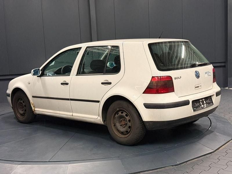 Gebraucht VW Golf IV Edition 75 PS (55 kW) 2001 Weiss Limousine