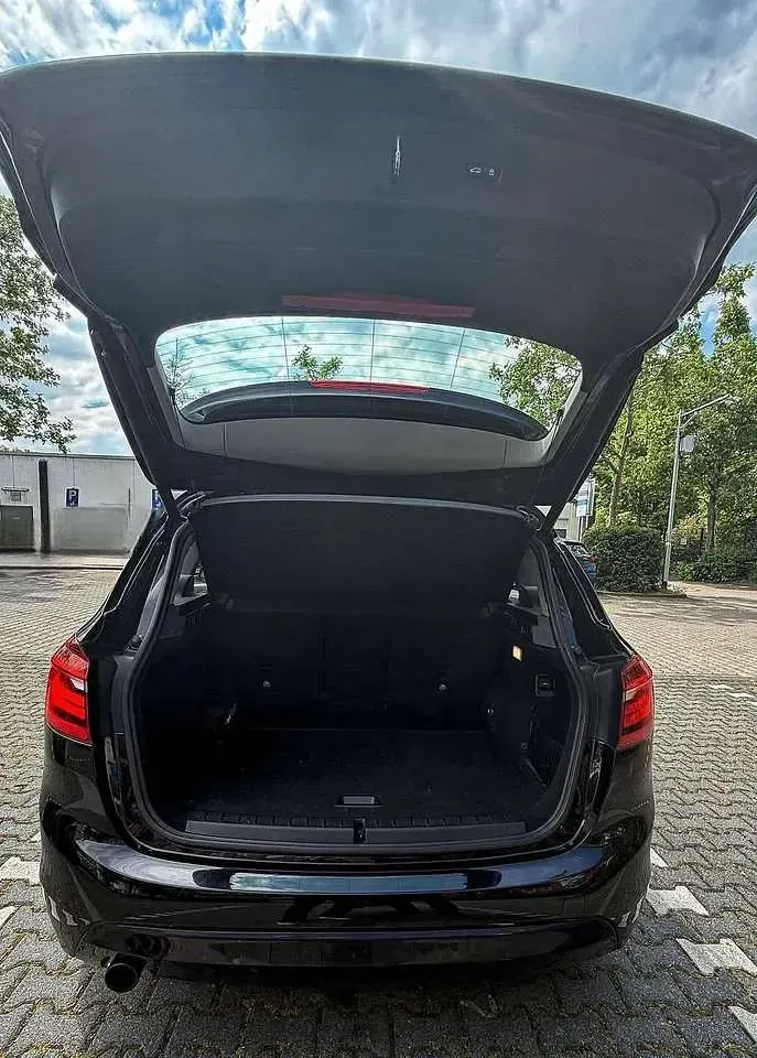 Gebraucht BMW 218 136 PS (100 kW) 2015 Schwarz Kleinwagen