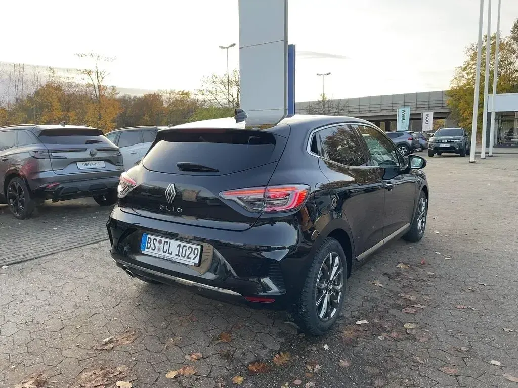 Gebraucht Renault Clio V Techno 91 PS (66 kW) 2025 Schwarz Limousine