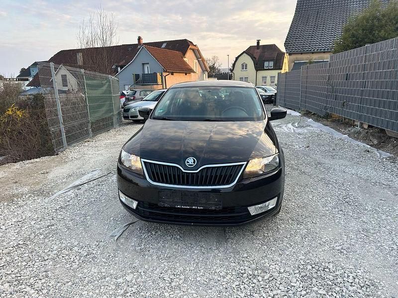 Gebraucht Skoda Rapid Ambition 86 PS (63 kW) 2015 Schwarz Kleinwagen