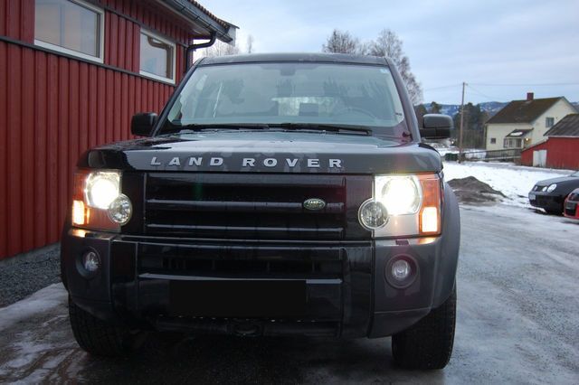 Gebraucht Land Rover Discovery 3 HSE 190 PS (139 kW) 2008 Schwarz metallic SUV