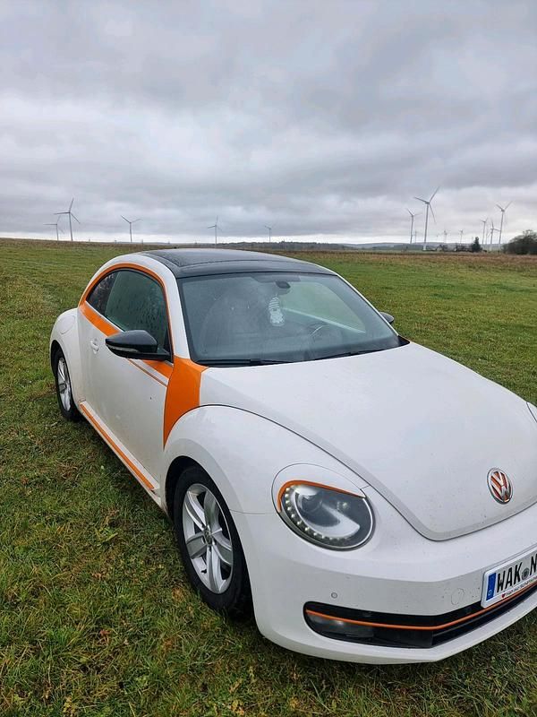 Weiß Gebraucht 2013 VW Beetle Coupé | 8.000 € (Guter Preis) - Bild 1/4