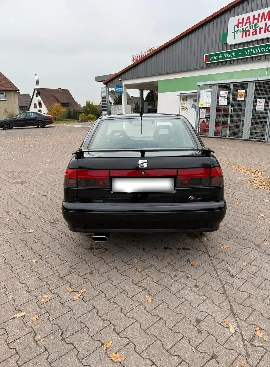 Gebraucht Seat Toledo 101 PS (74 kW) 1997 Schwarz Limousine