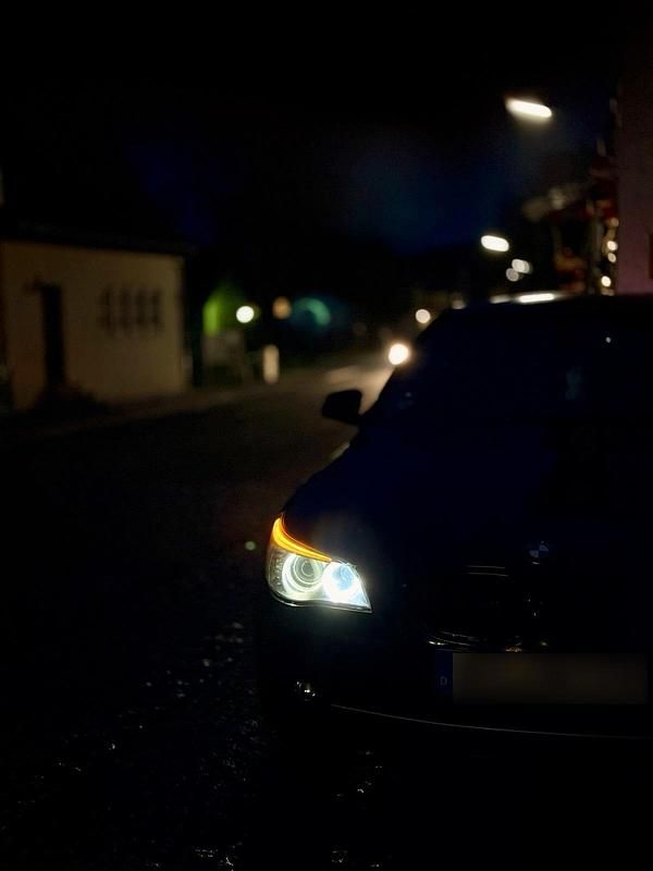 Gebraucht BMW 525 197 PS (144 kW) 2009 Schwarz Kombi