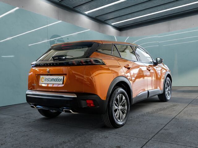 Gebraucht Peugeot 2008 131 PS (96 kW) 2021 Orange SUV
