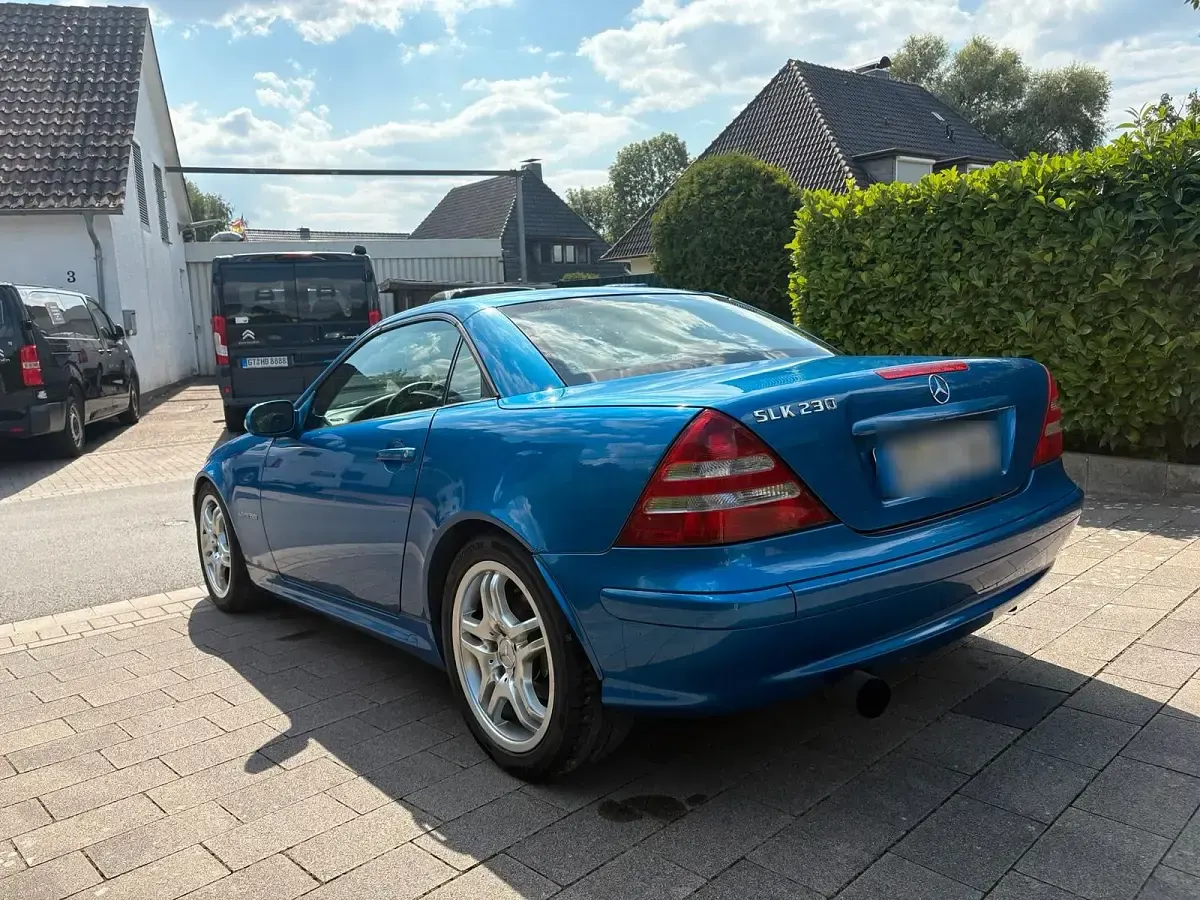 Gebraucht Mercedes SLK230 AMG 197 PS (144 kW) 2001 Blau Cabrio
