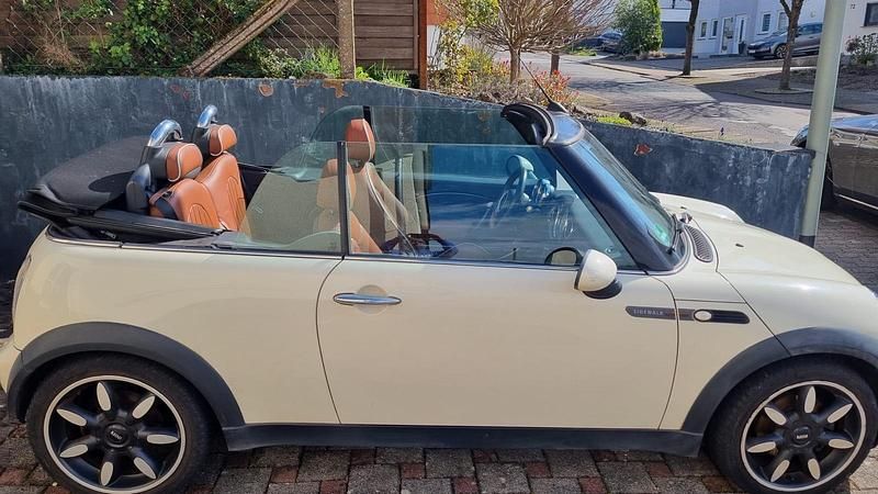 Gebraucht Mini One Cabriolet 90 PS (66 kW) 2008 Beige Cabrio