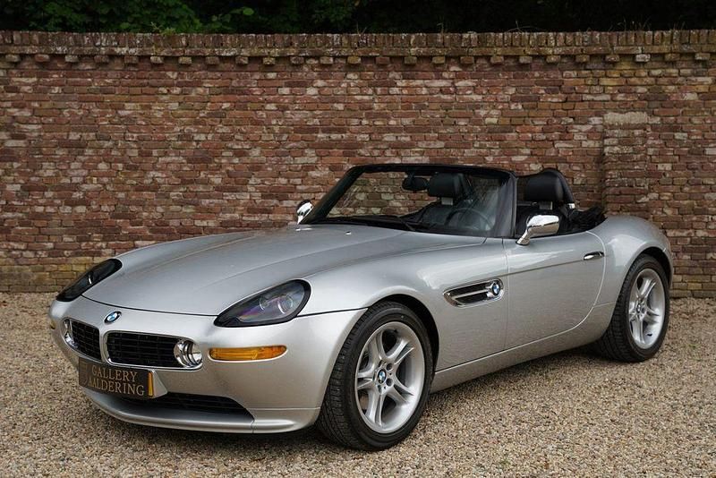 Silber Gebraucht 2000 BMW Z8 Cabrio | 189.500 € - Bild 1/4