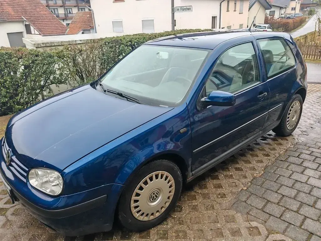 Gebraucht VW Golf IV Basis 75 PS (55 kW) 2000 Blau Limousine