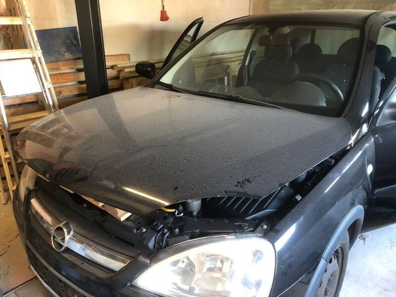 Schwarz Gebraucht 2004 Opel Corsa Eco Limousine | 1.250 € (Guter Preis) - Bild 1/4