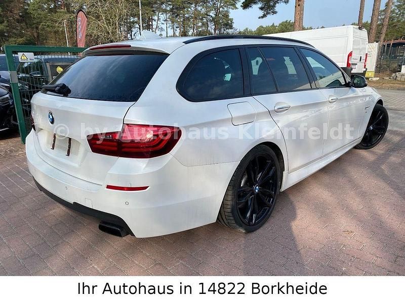 Gebraucht BMW M550 Performance 381 PS (280 kW) 2015 Weiß Limousine