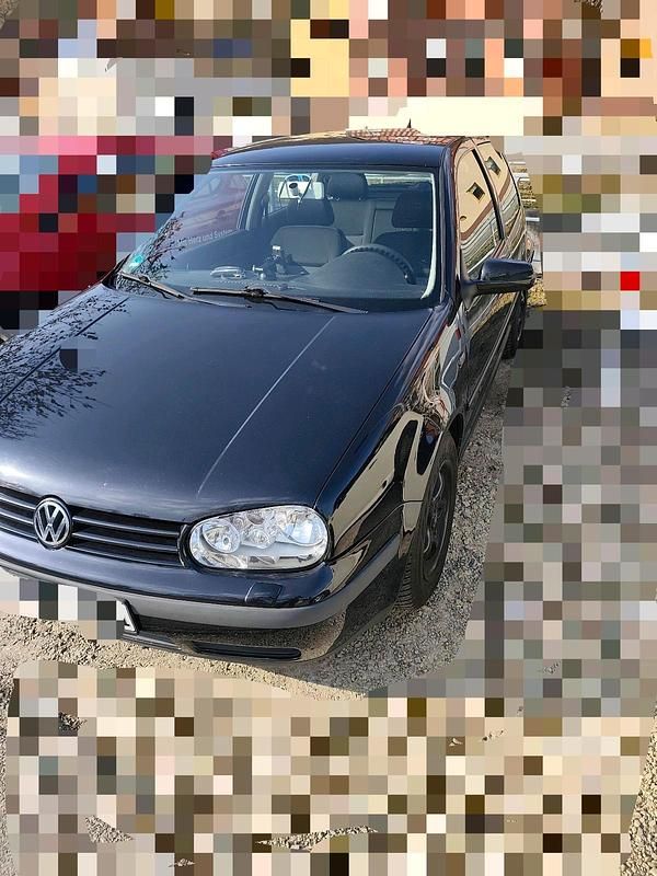 Gebraucht VW Golf IV 2001 Schwarz Kleinwagen