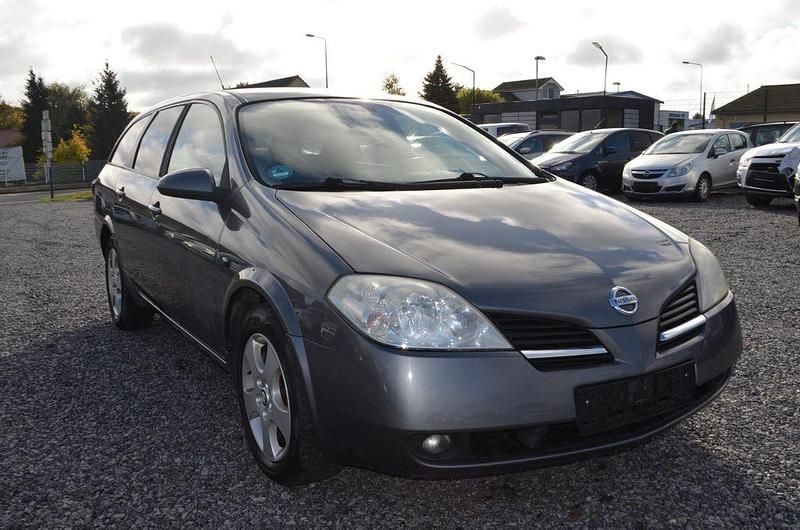 Gebraucht Nissan Primera Acenta+ 140 PS (102 kW) 2003 Silber Limousine